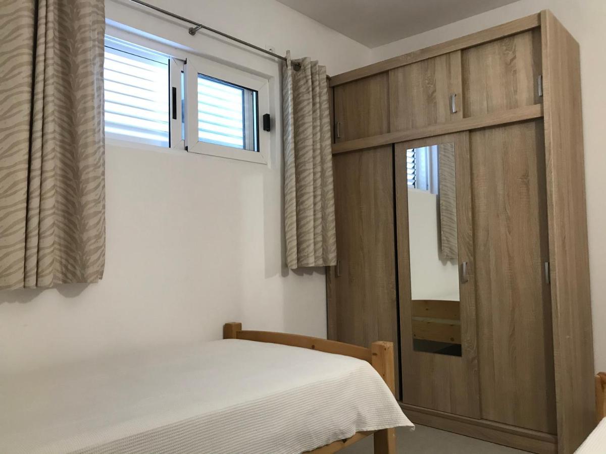 Apartmani Tonko Račišće Exterior foto