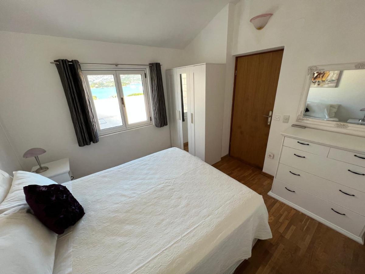 Apartmani Tonko Račišće Exterior foto