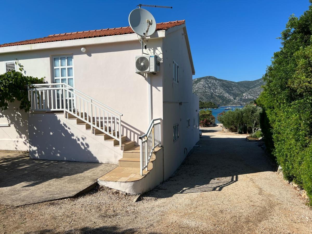 Apartmani Tonko Račišće Exterior foto