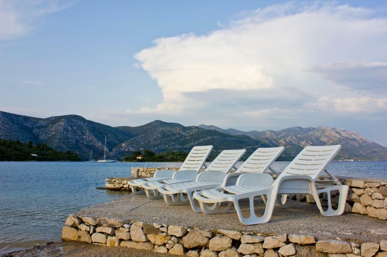 Apartmani Tonko Račišće Exterior foto